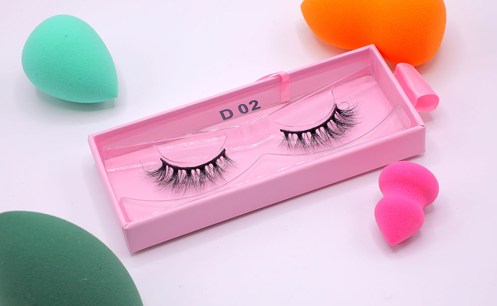 LASHES D02