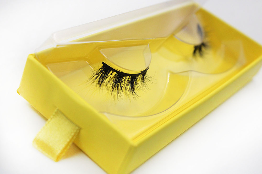 LASHES R08