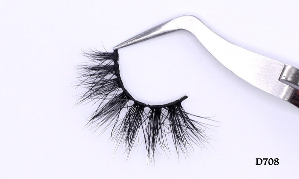 LASHES D708