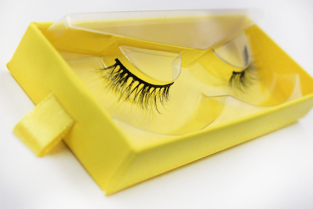 LASHES R09